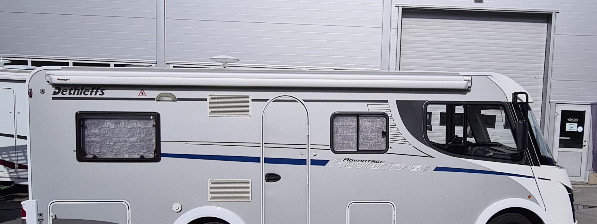 I6501 Hoeyre side med markise