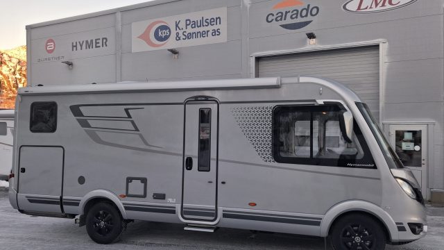 Hoeyre side med markise